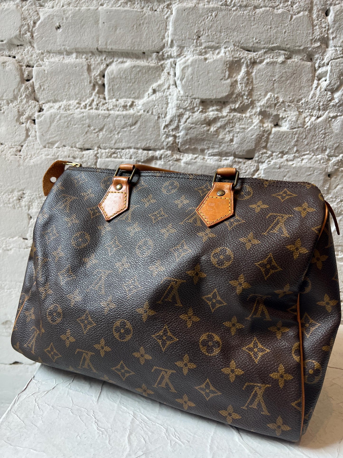 Vintage Louis Vuitton Speedy 30